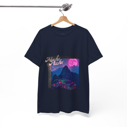 Camiseta unisex Perú - Machu Picchu futurista - Almas sin fronteras